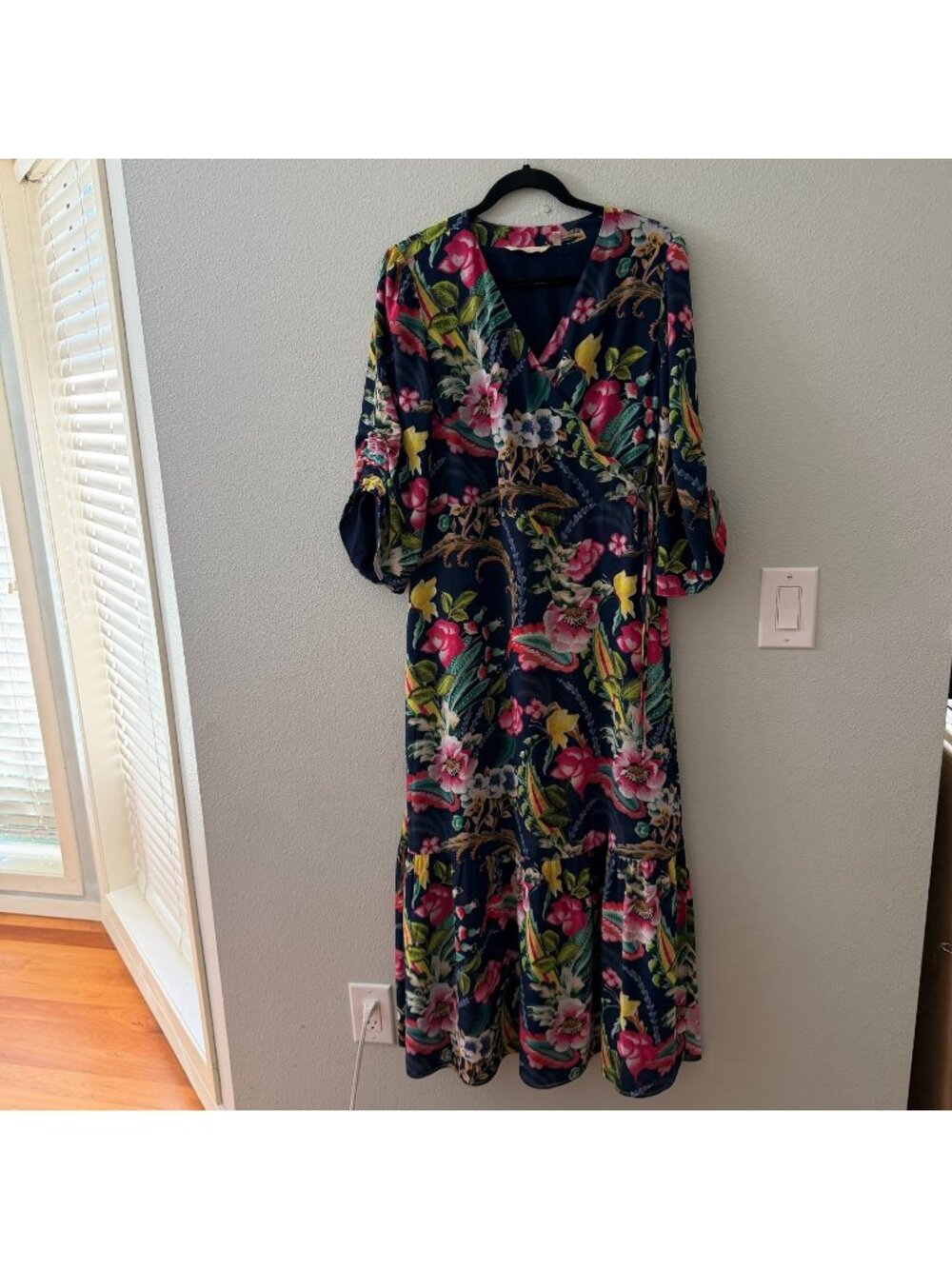 Soft Surroundings Floral Maxi Wrap Style Dress Womens SMALL Chiffon Navy Blue